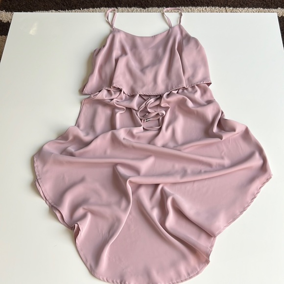 Sun dress, tiered, straps, Tulip petal cut design on the bottom of dress - Picture 1 of 5